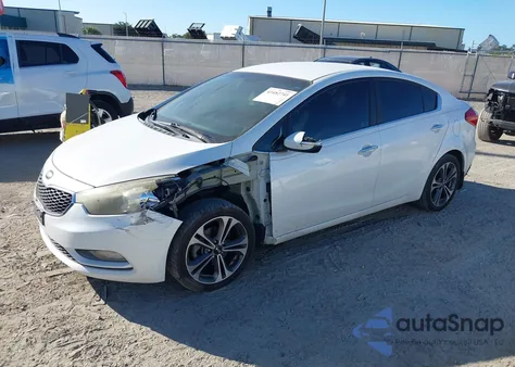 2016 Kia Forte Ex z USA, uszkodzony, nr VIN KNAFX4A8XG5546607
